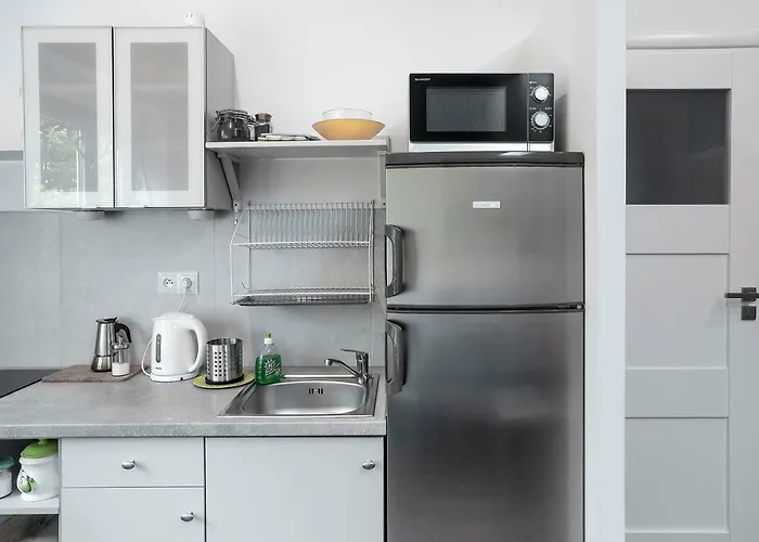 Green House - Two Bedroom Apartment